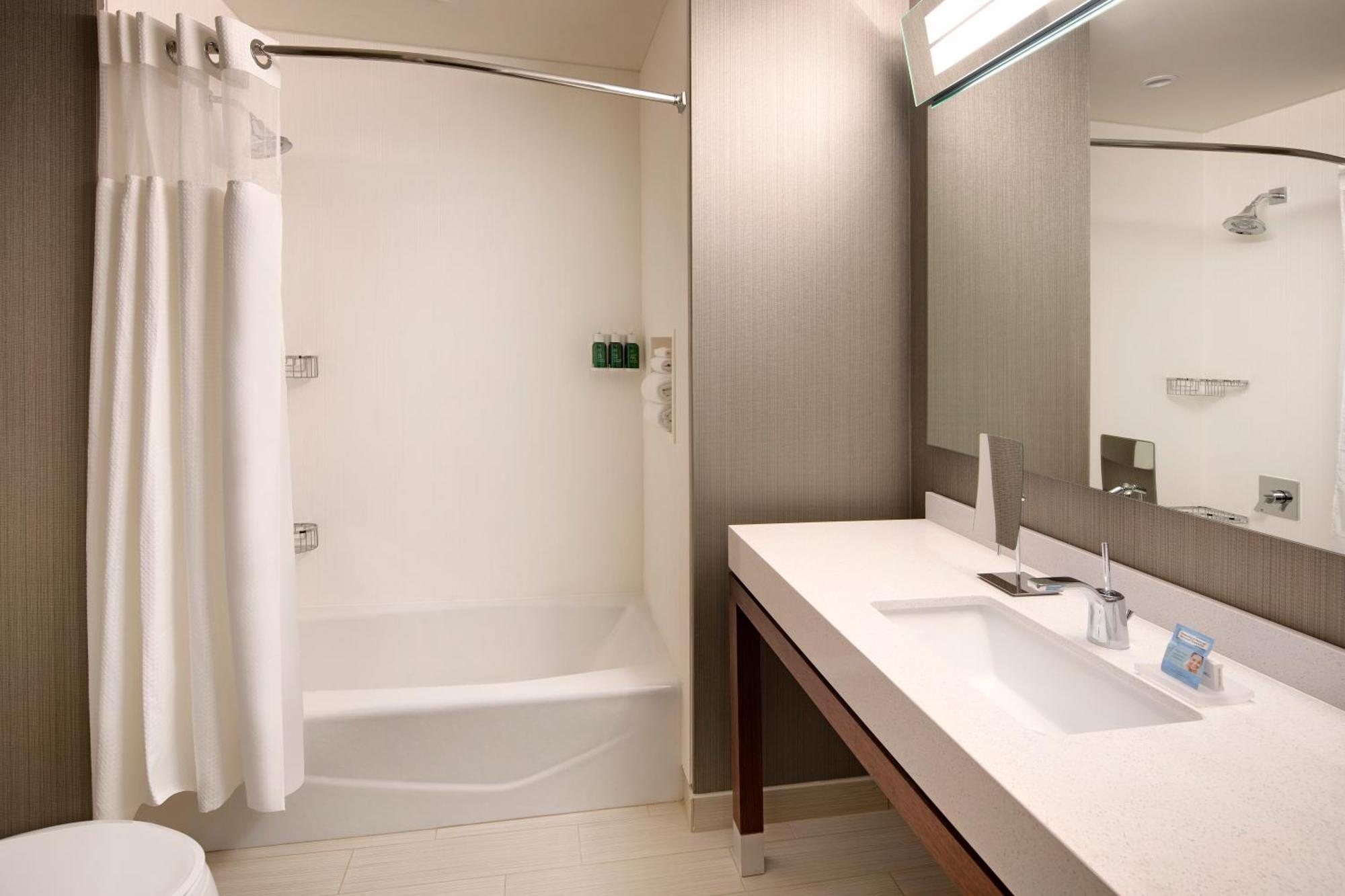 סמירנה Courtyard By Marriott Atlanta Vinings/Galleria מראה חיצוני תמונה