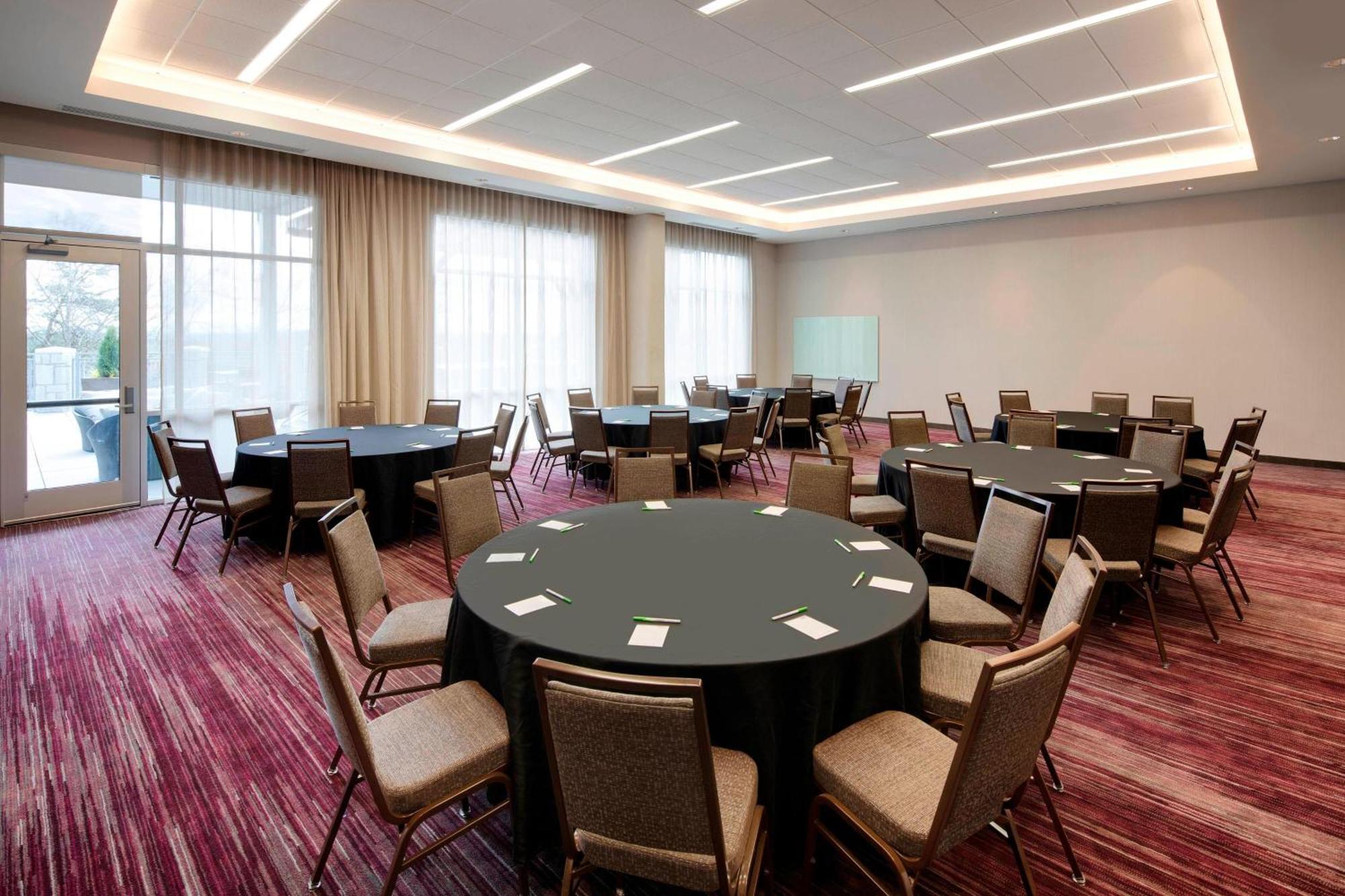 סמירנה Courtyard By Marriott Atlanta Vinings/Galleria מראה חיצוני תמונה