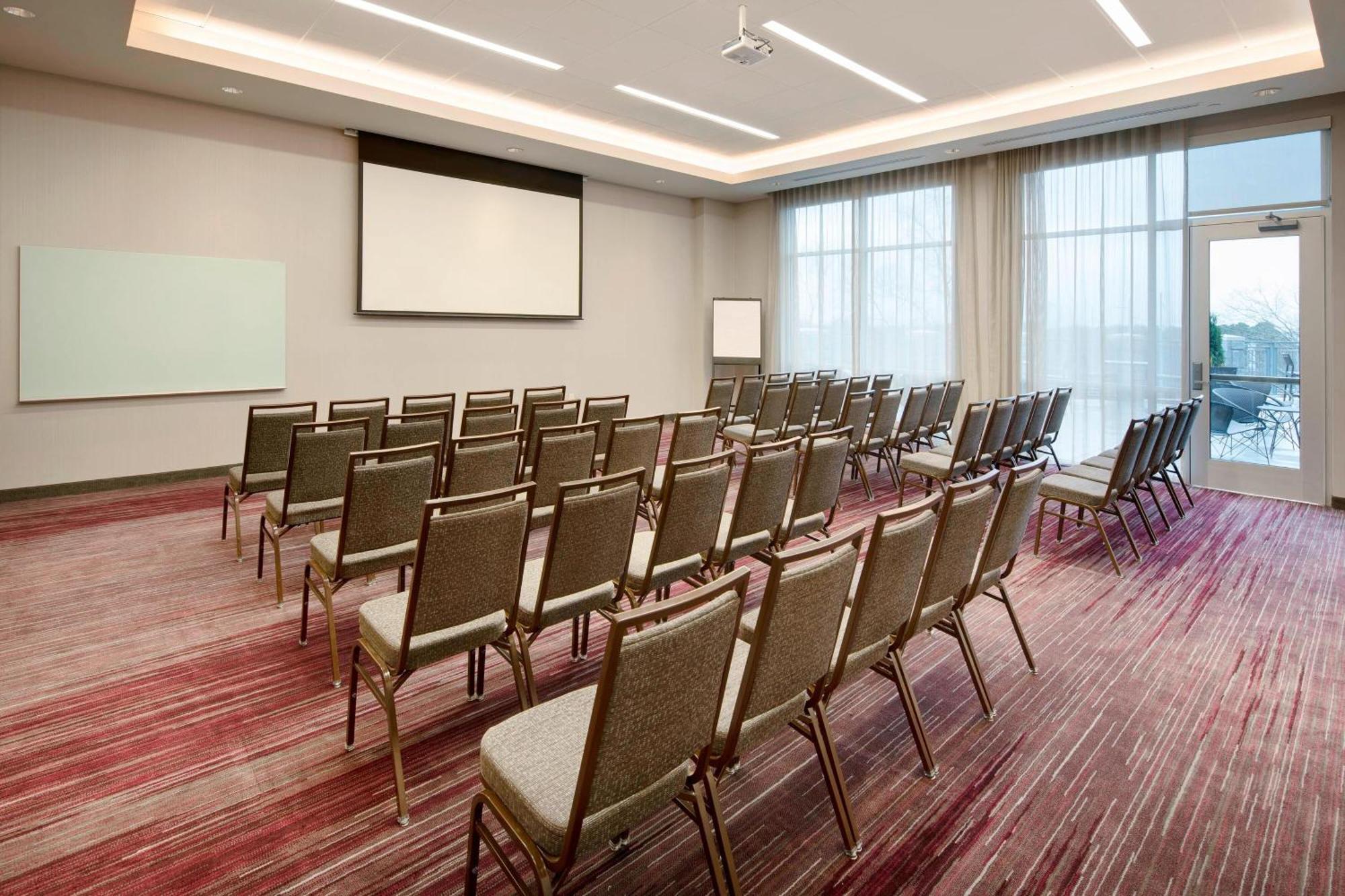 סמירנה Courtyard By Marriott Atlanta Vinings/Galleria מראה חיצוני תמונה