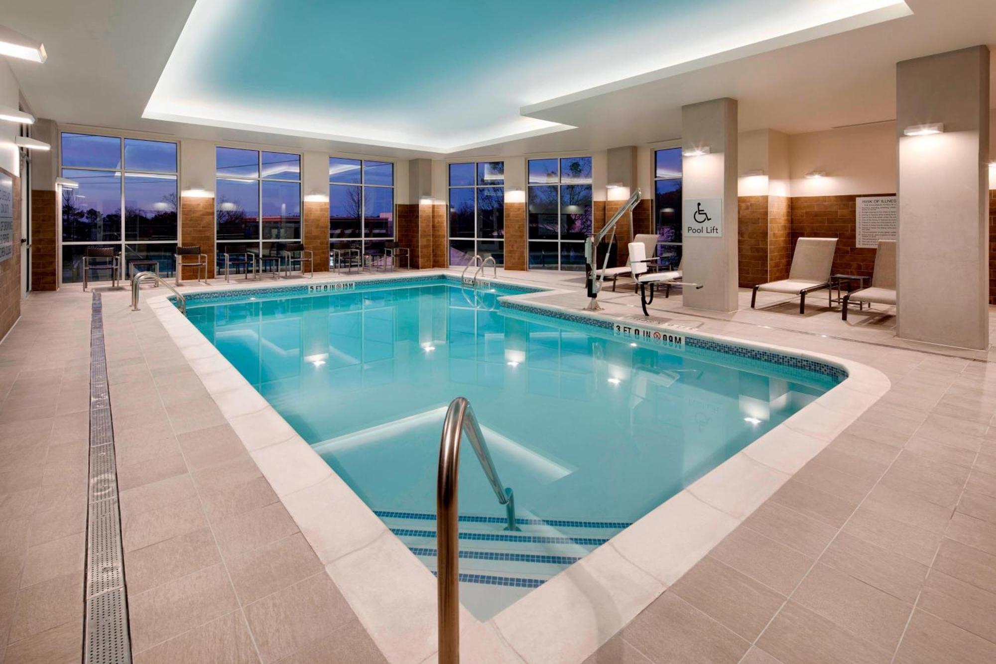סמירנה Courtyard By Marriott Atlanta Vinings/Galleria מראה חיצוני תמונה