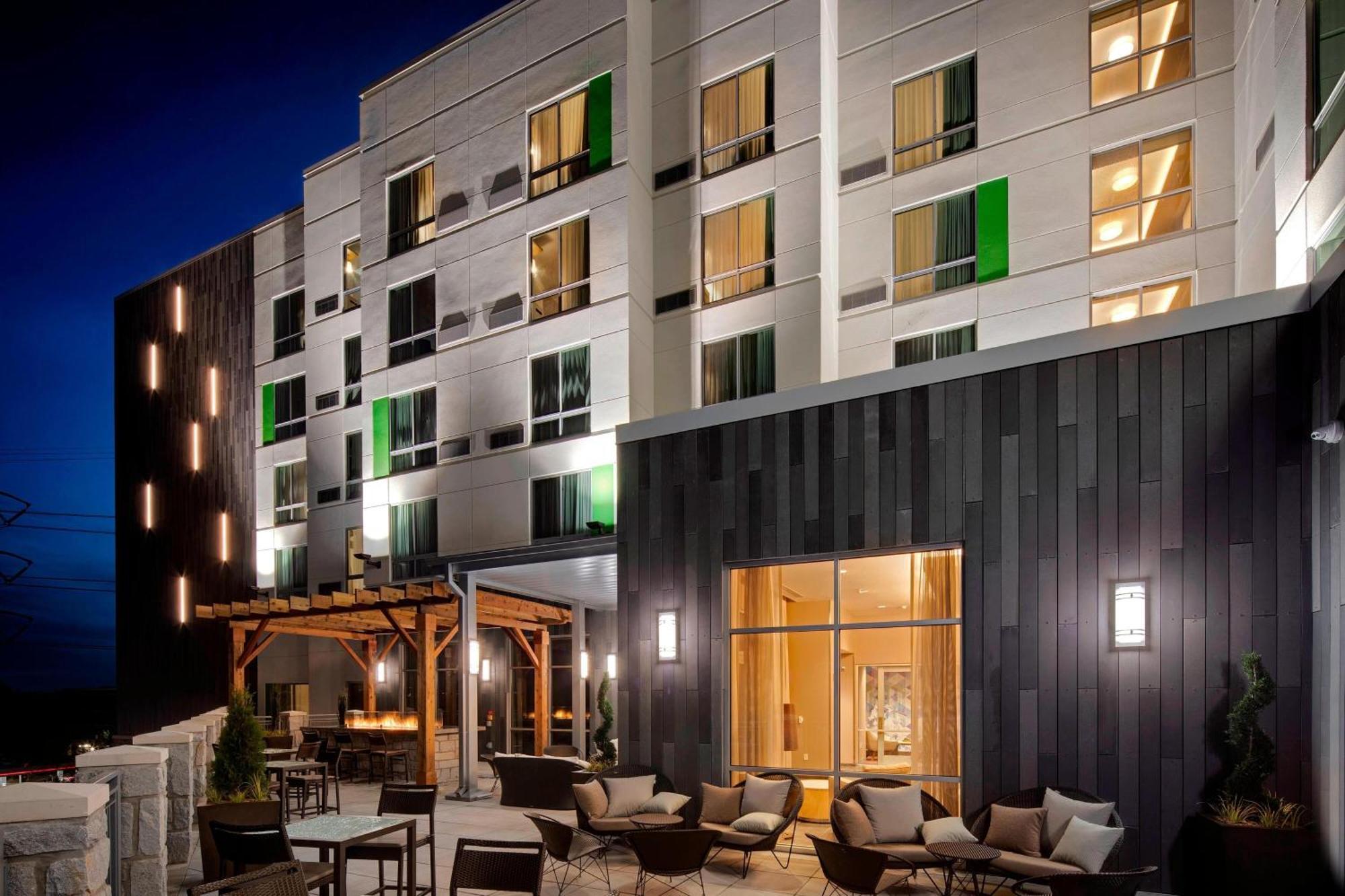 סמירנה Courtyard By Marriott Atlanta Vinings/Galleria מראה חיצוני תמונה